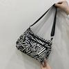 Jieseland 6908 Bolso Cruzado para Mujer Nuevo Bolso de Hombro de Tela Moda Simple Bolso para Madre Compartimentos Múltiples Nylon Ligero