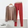 Conjunto de Duas Peças de Moda Casa Nova Primavera e Verão para Mulheres, Conjunto Casual de Camisa com Proteção Solar Solta Fina e Leggings