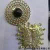 Broches Vintage Transfronterizos Europeos y Americanos, Pines Irregulares de Flor de Cerradura, Accesorios para Abrigos de Lana en Stock
