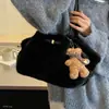 Simple, de un solo hombro, estilo nuevo, temática de dibujos animados, retro, colección otoño 2026, bolso de trabajo, de peluche, bolso de mano de moda para mujer, estilo coreano y japonés