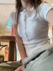 Camisa Henley Estilo Coreano Media Abierta Cuello en V Botones Manga Corta para Mujer Verano Elástica Ajustada Camiseta Hombro Normal Favorecedor Básico