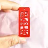 Placa de Bênção Vermelha Gravada Joia Texto de Bênção de Madeira Etiqueta de Paz Artesanato Decoração Pendente DIY Recorte Pendurar Auspicioso