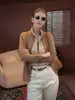 Estilo intelectual, blusa de punto patchwork de dos piezas para mujer, cuello alto retro, corte relajado old-money, adelgazante, elegante y adecuada para el trabajo