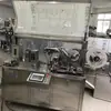 Máquina de Embalagem Blister Automática Tipo Plano de Agulha Médica Embalagem Plástico Alumínio Máquina Blister de Placa de Comprimidos Cápsula Embalagem Plástico Alumínio