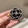 Broche de Perla de Camelia, Hebilla de Pin Elegante y Única, Accesorio Antiexposición, Nuevo Tendencia 2022 Temporada de Graduación