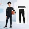 Camisa de basquete infantil, segunda pele, conjunto de treino justo, secagem rápida, para meninos, adequado para pular corda, corrida e fitness, conjunto esportivo no atacado