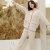 Conjunto de Ropa de Casa de Cardigan Cálido de Felpa para Invierno 2024 con Ribete en Contraste, Forro de Felpa y Bolsillos Dobles en un Diseño Inspirado en Chanel
