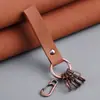 Llavero Colgante de Cuero para Hombres y Mujeres de Metal de Nicho Cubierta de Llave de Cobre Retro Cuerda Anillo de Llavero con Resorte Hebilla Colgante de Joyería