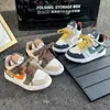 Tênis Infantil, Sapatos Esportivos para Meninos e Meninas, Novos Sapatos Casuais Estilo Coreano para Primavera e Outono, Solas Macias Antiderrapantes, Tênis de Corrida para Crianças de Tamanho Médio e Grande
