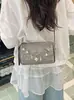 Bolsa de mão trançada transfronteiriça para mulheres, novo modelo de verão 2026, bolsa de ombro estilo boêmio com corrente de contas, bolsa crossbody