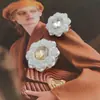 Botones de Camelia Vintage Estilo Francés Incrustados con Diamantes, Botones Metálicos de Lujo de Alta Gama Estilo Chanel para Abrigo, Suéter, Traje