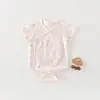 Macacão de bebê de verão 10A antibacteriano fino de manga curta para bebê tipo triângulo para engatinhar Roupa de algodão puro classe A para recém-nascido