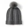 Gorro de Punto para Mujer Súper Suave de Cachemira Otoño e Invierno Nuevo Patrón Retorcido Pompon de Piel Genuina Desmontable Gorro Engrosado Cálido para Protección de Orejas