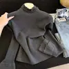 Camiseta Base de Talla Grande con Borde Fruncido Estilo Nuevo Primavera 2026 Cálida Versátil Color Sólido Top Elegante Blusa para Vestir en Capas