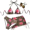 Bikini estampado de leopardo AliExpress nuevo conjunto de tres piezas bikini sexy de cuello halter de tres puntos traje de baño para mujer