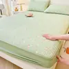 Faldón de Cama Acolchado de Algodón Puro 2026 Estilo Nuevo Cubierta Protectora de Colchón Universal para Todas las Estaciones 100% Algodón a Prueba de Suciedad Antideslizante Juego de Tres Piezas