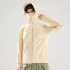 2026 Nova Roupa de Proteção Solar de Seda Gelada Feminina Verão Exterior Leve Jaqueta Protetora Solar Respirável Proteção UV Roupa de Sol Masculina
