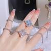 Pulsera de Trébol de Cuatro Hojas Exquisita de Alta Gama con Diamantes Completos de Ocho Corazones y Ocho Flechas de Venta Caliente Simulación Moissanita Adornos de Mano