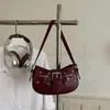 Bolsa de antebraço estilo francês para mulheres, nova moda verão 2026, versátil, elegante, bolsa meia-lua, bolsa de ombro casual simples