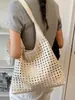 Bolso Tejido Hueco de Gran Capacidad Estilo Relajado Shuai Mi Home para Mujer 2026 Nuevo Bolso de Hombro Bolso Tote de Moda para Viajar al Trabajo