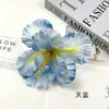 Flor de Iris Simulada Cabeza de Flor de Alicia Headdress DIY Pasador Accesorios de Flor Prop para Ramo de Boda Decoración de Pared de Flores