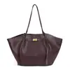 Bolso nuevo ligero de gran capacidad 2026, bolso de mano simple de color liso con forma de murciélago, bolso tote para mamás viajeras para mujeres