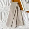 Venta al por mayor del fabricante de mallas gruesas forradas de felpa para niñas para otoño e invierno, adecuadas para niños pequeños y niños, así como leggings y pantalones ajustados