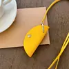 Bolsa de Couro em Formato de Dumpling com Colar para Primavera Cores Combinadas Acessórios de Clipe para Óculos no Pescoço Feminino Acessórios Portáteis Simples Personalizados