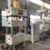Prensa hidráulica de cuatro columnas de hierro fundido completo 250 t, estampado de placa lateral de ventilador, prensa hidráulica de tres vigas, estiramiento de chapa Prensa