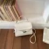 2026 Novo Modelo Bolsa Quadrada Pequena Prata para Mulheres, Bolsa Transversal de Corrente de Alta Qualidade, Bolsa de Ombro Versátil Estilo Coreano, Bolsa de Trabalho Fashion