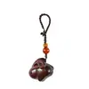 Sándalo tallado corriendo Conejo Travieso cadena para teléfono móvil creativo diy luna Conejo de Jade llavero bolso Wenwan colgante