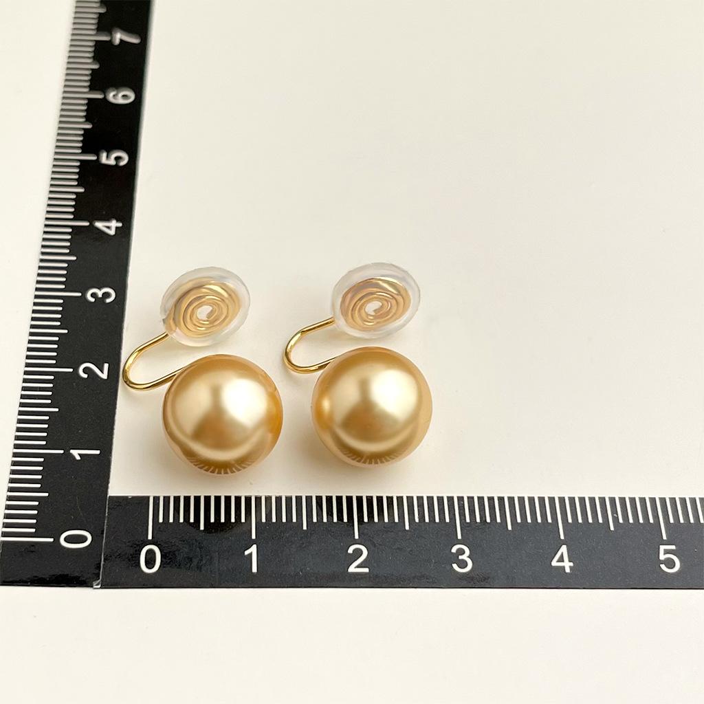 W808.jpg