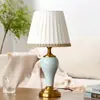 Lámpara de mesa para dormitorio, lámpara de noche, sensación de lujo ligero y alta gama, lámpara de escritorio para dormitorio principal, nuevo chino, medieval, americano, europeo, retro, romántico, lámpara de mesa para boda
