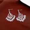 Brincos de Tarraxa com Franja de Gota d'Água de Vidro com Diamante Inlaid de Agulha de Prata Luxo Leve High-End Fashionable Brincos Exquisite Temperament Versátil Acessórios de Brinco para Mulheres