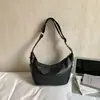 Versátil y elegante bolso tipo dumpling para mujer, nuevo bolso de hombro de nicho de moda 2026, bolso cruzado casual estilo universitario de gran capacidad