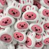 Lindo Conejito Blanco Cabeza Dibujo Animado Loopy Dibujo Animado Peluche Broche Calcetines Muñeca Muñeca