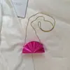 Primavera 2026 Nuevo Estilo Europeo y Americano Personalizado Forma de Abanico Acrílico Bolso de Noche con Cadena Bolso de Hombro Elegante