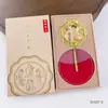 Fabricante Espejo de Mano Pequeño Fresco Espejo de Maquillaje Celebridad de Internet Panda Souvenir Cultural y Creativo de Xi'an Artesanías de Viaje Venta al por Mayor