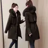 Jaqueta de algodão para comércio exterior transfronteiriço para mulheres, parka novo estilo inverno com pele sintética e forro de fleece, casaco de algodão com gola de pele
