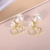 Brincos de Pérola com Agulha de Prata S925 Letra D Dupla Frontal e Traseira para Mulheres, Simples, Luxo Acessível, Atacado de Brincos de Alta Qualidade