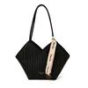 Bolsa Tote Portátil Grande Capacidade Estilo Retro 2025 Novo Estilo Outono Bolsa de Ombro para o Trabalho Bolsa de Axila para o Trabalho