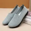 Zapatos para Madre de Mediana Edad y Anciana, Zapatos de Suela Plana para Ancianos, Zapatos de Tela del Viejo Pekín, Zapatos Antideslizantes de Suela Blanda