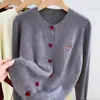 Jaqueta Cardigan de Tricô com Manga Longa e Laço Bordado Suéter Feminino 2025 Primavera & Outono Nova Roupa Externa Estilo Solto Top