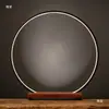 Estante de Exhibición para Licores Anillo de Lámpara Adornos Base de Madera Maciza Estatuas de Buda DIY Colocación de Cosméticos Accesorios para el Hogar Compañero de Mano Gundam