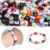 Paquete de 100 cuentas acrílicas cuadradas con doble agujero para letras mayúsculas y doble agujero, accesorios semiacabados.