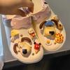 Nuevos zapatos con agujeros de simulación para jugar y comida para perros de reparación tridimensional, flor de zapato, pantuflas de dibujos animados para niños, accesorios de moda, hebilla de zapato extraíble