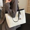 Bolso de mujer de alta gama y gran capacidad 2024 nueva moda bolso de hombro simple diseño nicho estilo extranjero bolso tote para ir al trabajo