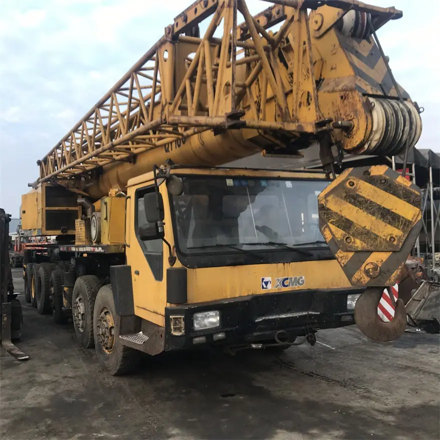 100 ton xcmg truck crane (14)