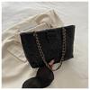 Moda Commuter Europea y Americana Bordado Retro Otoño e Invierno 2024 Nueva Moda Estilo Occidental Elegante Simple Bolso de Hombro Axilar para Mujer