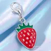 Exquisito colgante de cereza con incrustaciones de diamantes, efecto de goteo de aceite, llavero de fruta realista, accesorios decorativos DIY para bolsos
